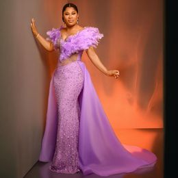 2024 Luxurious Purple Prom Dresses Plus Size Promdress With Detachable Train and Feathered Wrap Illusion Mermaid Beaded Lace Rhinestones REception Gowns AM1058
