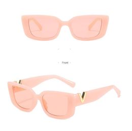 Sunglasses ZAOLIHU Trendy Mens Gold V Letter Design Women Eyeglasses Rectangle Female Eyewear UV400 Summer Shades Glasses Gafas4309166