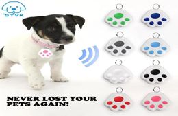 Pet loss Prevention GPS Tracking Tag Locator Prevention Waterproof portable wireless tracker tag is suitable for pet cat and dog a5264777