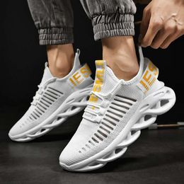 Comfortable Casual Sneakers Breathable Platform Running for Men Mesh Sport Shoes Waling Tenis Masculino