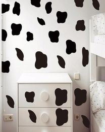 50Pcs Cow Spot Polka Dot Wall Sticker Bedroom Refrigerator Cute Print Spot Dot Wall Decal Fridge Kids Room T200915 2103081109527