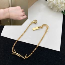 Designer Bracelets Charm Chain Bracelet Jewelry Luxury Letters Pendant For Women Fashion Gold lovers couple gift ladies weddings