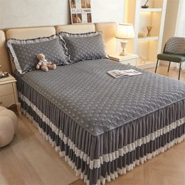 Luxury Super Soft Thick Cotton Bedding Bed Skirt Princess Lace Embroidery Quilted Bedspread Anti-slip Bed Cover No Pillowcase 240530
