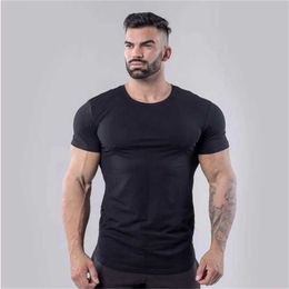 Men's T-Shirts Mens T-shirt Muscle Fitness clothing Bodybuilding tops Workout Clothes Cotton gym T Shirts plus size M-2XL