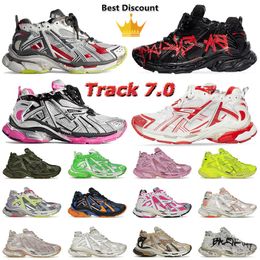 2024 Track Runners Sneakers 7.0 top Designer Casual Shoes Women Men EU36-46 Platform Brand Graffiti White Black Deconstruction Transmit Tracks Trainers