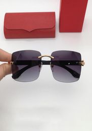 Summer Sunglasses For Men and Women style 0047S AntiUltraviolet Retro Plate Square Frameless fashion Eyeglasses Random Box2619964