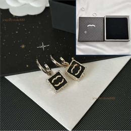 Earrings Luxury Gold-Plated Earrings Brass Material Brand Designer Fashionable Retro Style Square Pendant Earrings High-Quality Diamond Jewelry Earrings A04