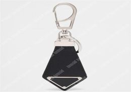 Unisex Keychains Mens Designer Keychain Fashion Keyrings For Woman Black Leather Luxury Key Chains Lanyards Car Key Ring Bag Charm3651709