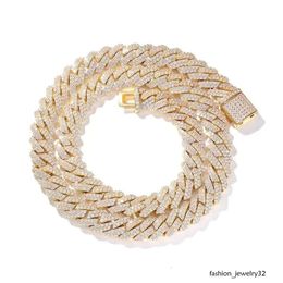 Bestseller Cuban Halskette Gold Sier Shiny Diamond Hip Hop Herrenstil Accessoire Halskette Heißer Verkauf