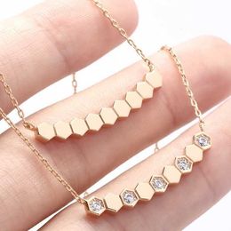 Designer cuban link chain necklace name Shangjia CNC Rose Gold Diamond Honeycomb Necklace Female Internet Celebrity Same Style Smiling Collar Chain Fashionable a