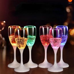 Party Decoration 6pcs LED Cups Colored Lights Up Champagne Liquid Activated Glow In The Dark With Replaceable Battery Wedding