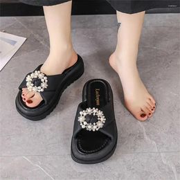 Slippers Shower Water Green Ladies White Sneakers Sandals Shoes Room For Women Sport Sneakersy Wide Foot