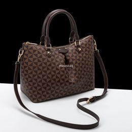 Нишевая дизайн портативная сумка для женской сумки с большой емкостью.