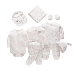 Vlinder Newborn Baby Clothes Baby Boy Girl Clothes New born Pajamas Clothes Bodysuit Cap Gloves Bib Top Pants 8PCS SET 012M 201036749561