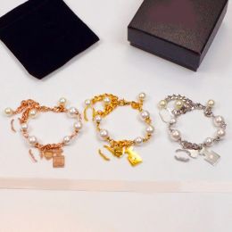 Luxury Brand Designer Bracelets for Trendy Women Pearl Star Pendant Charm Bracelets Gold Silver Plated Link Chain Bracelets Bangle Wristband Cuff Designer Jewelry