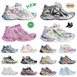 Track 2024 Runners 7.5 Sneakers 7.0 Дизайнерская повседневная обувь платформ бренд граффити деконструкция передача женщин мужчины отслеживают тренеры.