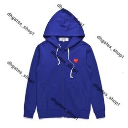 2024 Designer Cdg Hoodie Trendy Play Little Red Heart Back Multi Heart Mens And Womens Leisure Zipper Gcds Hoodie Grey Couples Sweater Commes Des Garcon Fashion 287