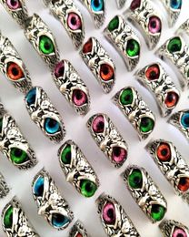 30pcslot New Retro Cute Men and Women Charm Punk Owl Ring Vintage MultiColor Eyes Creative Jewelry Party Gift Favor5130795