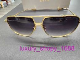 Dietra Luxury Designer Sunglasses Dt Dts100-A-01 Unisex Navigator Sunglasses Unisex authentic New