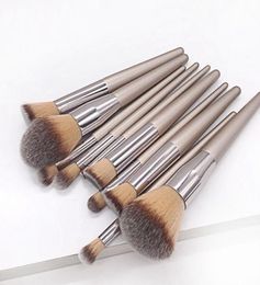 Drop Women039s Fashion Brushes 10pcs set Wooden Foundation Cosmetic Eyebrow Eye shadow Brush Makeup Brush Sets Tools Pincel Maq5136433
