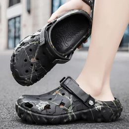 Lässige Schuhe 2024 Sommer Männer Becen Outdoor Sandalen Pantoffeln verstopfen für Slide Man Garden Männlich