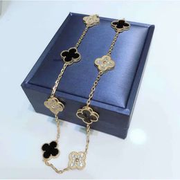 Clover Necklace Designer High Quality Clover Woman Necklace Pendant Charm Plate Chain Necklace Jewelry Gift Men Women 2024 gift fashion luxury e1e