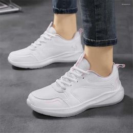 Casual Shoes Anti Slip Massive Skating Running Sneakers White Woman Stiefel für Mädchen Sportdesigner Sapatenos Flatas High Grade