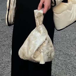 Storage Bags Flower Pendant Lunch Bag Women Totes Silk Satin Vintage Velvet Handbag Cosmetic Lipstick Shopping Pouch Travel