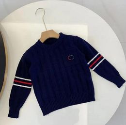 Baby Boys Designer Knitwear Topps Kids Classic Sweaters Autumn Winter Sweatshirts Barntröja Tröja Jumper Clothing Unisex kläder 02