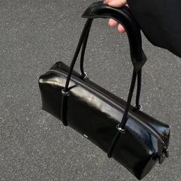 Women Casual Clutch Handbag Large Capacity PU Boston Pillow Bag Retro Tote Purse Solid Colour Zipper Closure for Outdoor Travel 240604