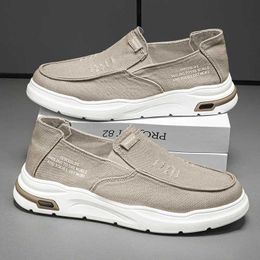 Lässige Schuhe Männer Schuhe Sommer -Leinwandschuhe atmungsaktiv bequemer Outdoor -Slip auf Walking -Sneakers Klassische Slipper für Menl464