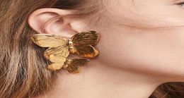 Stud UODCM Luxury Fashion Round Dangle Drop Korean Earrings For Women Big Butterfly Gold Earring 2021 Jewelry7382611