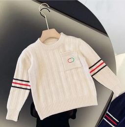 Bebek Erkek Tasarımcı Örgü Tops Kids Klasik Sweaters Sonbahar Kış Sweatshirts Çocuk Kazak Jumper Giysileri Unisex Giysileri 01