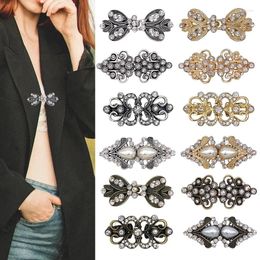 Brooches Retro Rhinestone Cardigan Clips Flower Clothes Fastener Buckle Classical Vintage Women Clothing Clip Shirts Jewelry