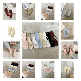 Slippers Fashion Designer Ladies Simple Youth Flops Moccasin Shoes Suitable For Spring Summer And Autumn Els Beaches Slipper Size Drop Dhhq9