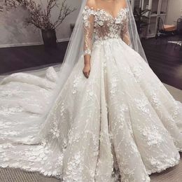 Luxurious Illusion Long Sleeve Lace Ball Wedding Dresses Exquisite Boat Neck Flowers Chapel Train Bridal Gown 0605