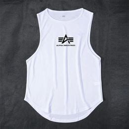 Mens Tank Tops Breathable Singlets Dry Sports Vest Undershirt Lightweight Sleeveless Jogging Workout Bottom Shirt 240601