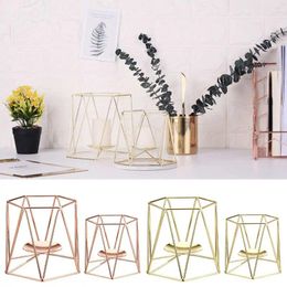 Candle Holders Nordic Style Wrought Iron Geometric Metal Craft Home Decoration Brackets Candlestick Lantern Wedding Centrepieces