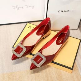 Casual Shoes Patent Leather Rhinestone High Heels Fashion Pointed Toe Square Buckle Soft Medium Heel Pumps For Women 2024