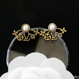 Designer Earrings Geometric Famous 18K Gold Plated Earring Luxury Brand Stud Earring Women Jewelry Accessories Wedding Gift