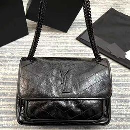 Clutch Bags luxurys Designer Messenger handbags silver Genuine Leather CrossBody Bag Women Niki men Totes lady fashion travel bag With shoulder straps Medium chain
