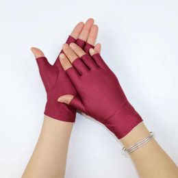 Five Fingers Gloves Solid Simple Style Sexy Sunscreen Half Finger Gloves Stage Performance Etiquette Summer Women Breathable Thin Driving Cycling Y240603A9MR