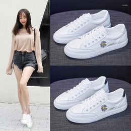 Fitness Shoes Daisy White Female Spring And Summer Korean Version Of The Wild Students Sneakers Women Ins Flat Casual