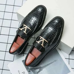 High Brands Loafers Men Shoes Metal Buckle Crocodile Pattern Leather Wedding Fashion Classic Office Professional Comfortable Casual Size Office