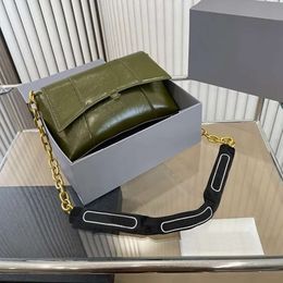 Designer Chain Crossbody Bag Hourglass Handbag Purse Flap Shoulder Bags Fashion Letter Magnetic Clasp Inside Zipper Pocket 240606