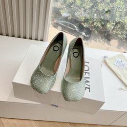 Designer Green Diamond High Heel Schuhe Gesellschaft Luxus -Kleiderschuhe Frauen echtes Lederspitze Schuhe Frauen Hochzeitsschuhe Dhgate