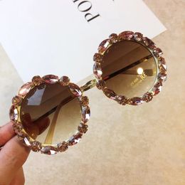 Diamond Crystal Round Sunglasses Women Luxury Brand Designer Glasses Eyeglasses Female Big Frames Shades Eyewear Vintage UV400 240601