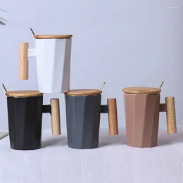 Mugs Creative Ceramic Coffee Mug Wooden Handle Design Modern Style Nordic Tea Cup With Spoon Lid Milk Juice Tableware Drinkware