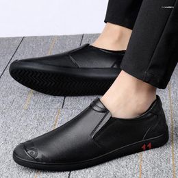 Casual Shoes Genuine Leather Men's Walking Brand Man Soft Moccasins Loafers Breathable Slip On Black Jogging Sneakers Driving Trainers