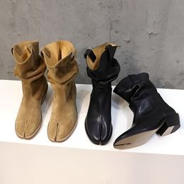 2024 Дизайнер Margielaa MM6 Женские ботинки Женщина зимняя квартира Женщины длинные ботинки.